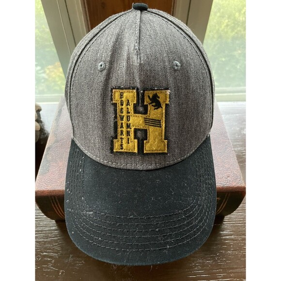 Harry Potter Hogwarts Hat Cap Strap Back Adjustable Embroidered Baseball Cap - Picture 9 of 9